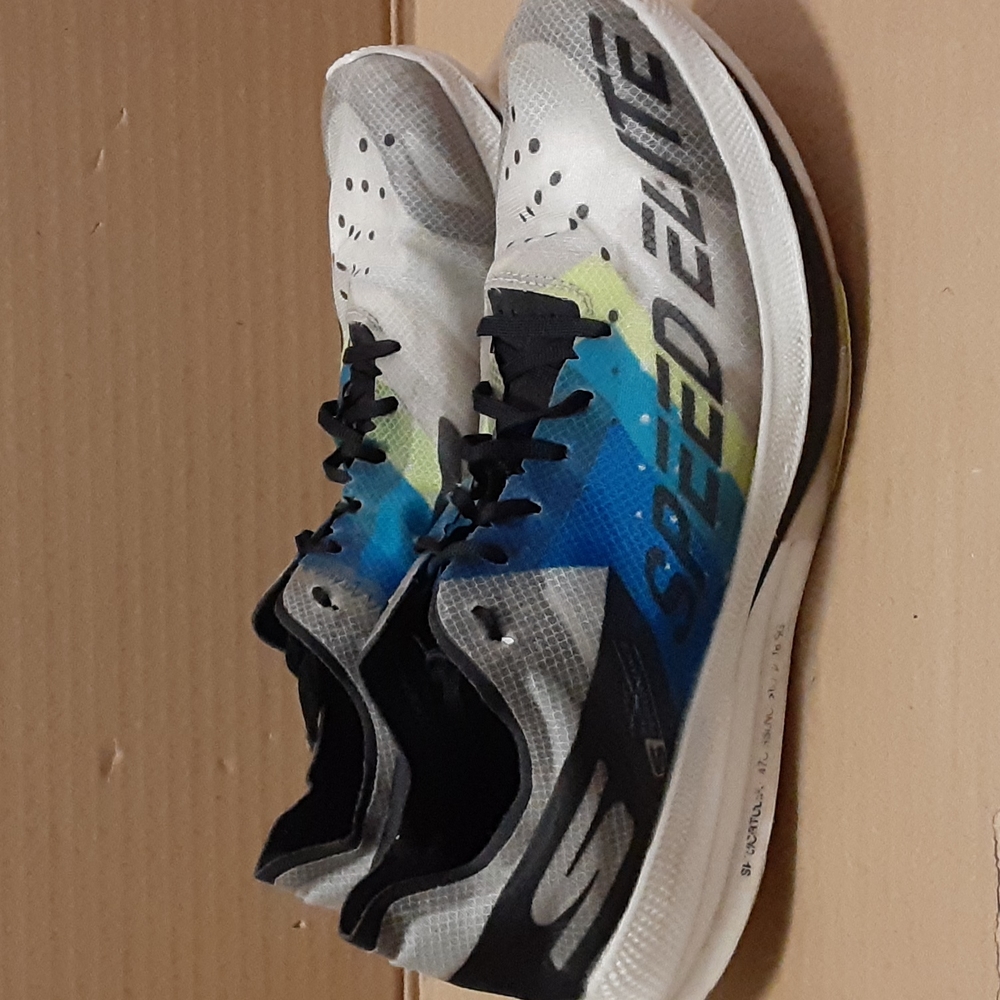 Skechers Men Gorun Speed Elite Hyper running shoes